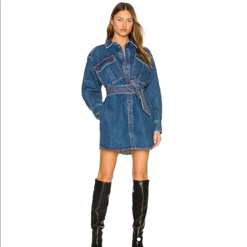 Marissa Webb Skylar Denim Tunic Dress in Indigo Rinse Wash. 
S
NWT
SF/PF